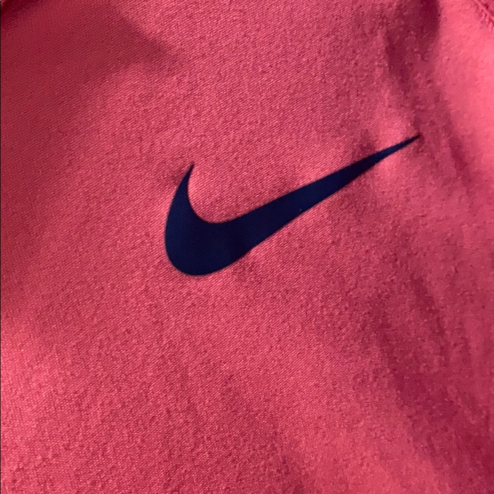 ISO Nike workout top and legging bundle size s/m